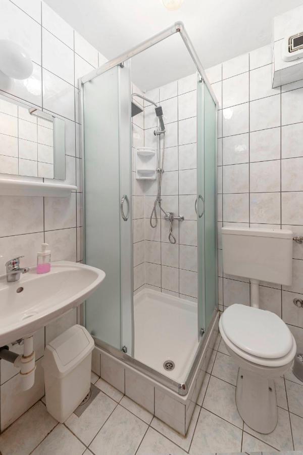 Penzion Ob Ribniku Podlehnik Exterior foto
